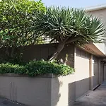 Beachside Living At Its Best! Bondi Beach